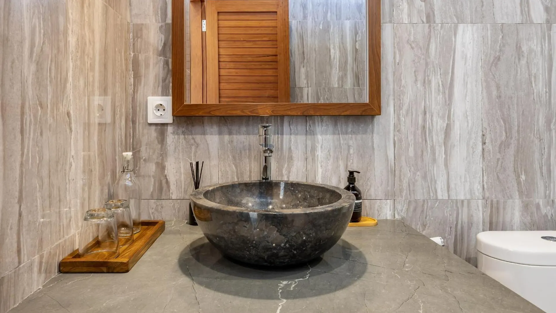 Villa Marsin Umalas - 10 Minutes To Finns Beach Club Семиньяк