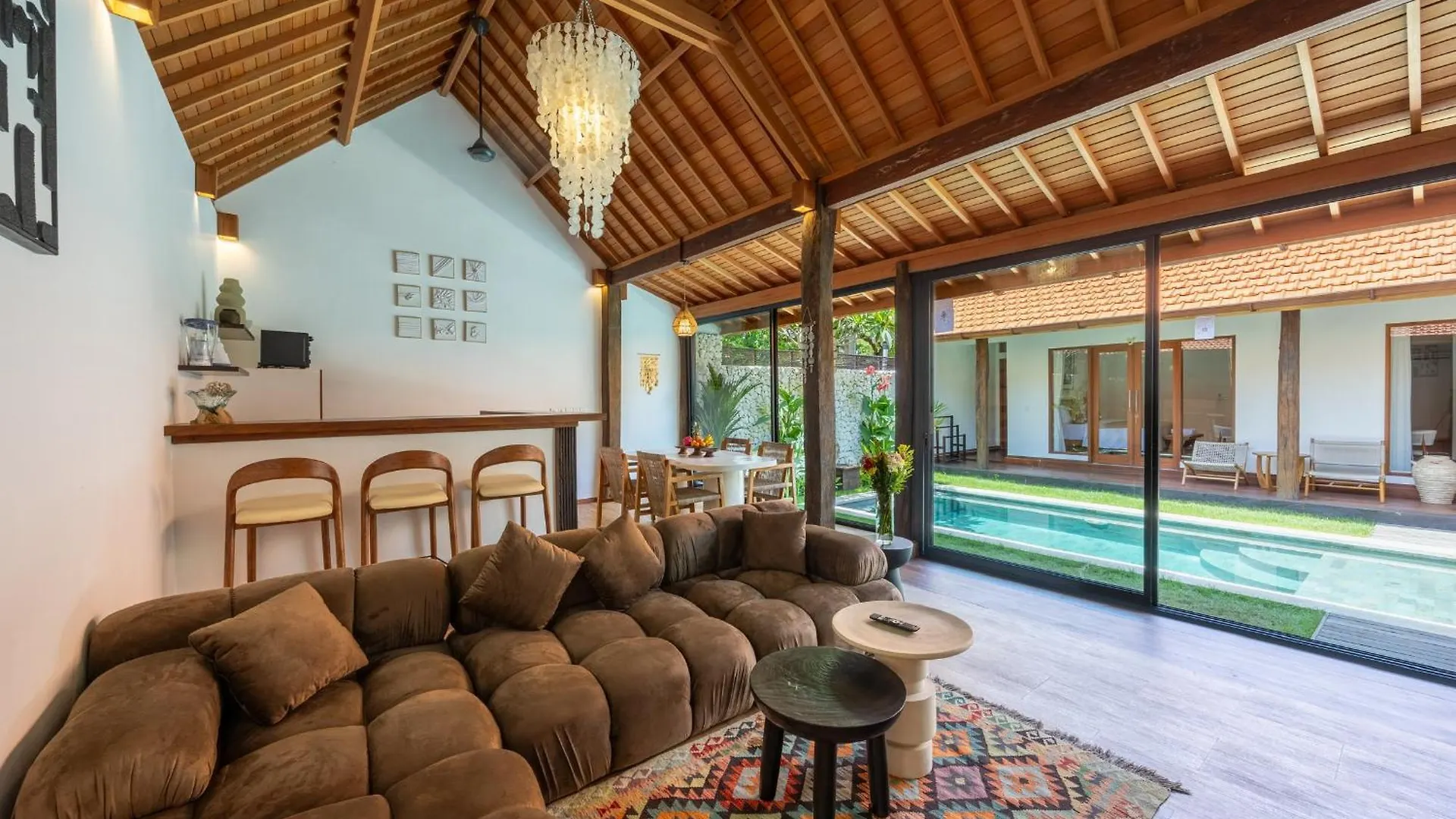 Villa Marsin Umalas - 10 Minutes To Finns Beach Club Семиньяк 0*,  Индонезия